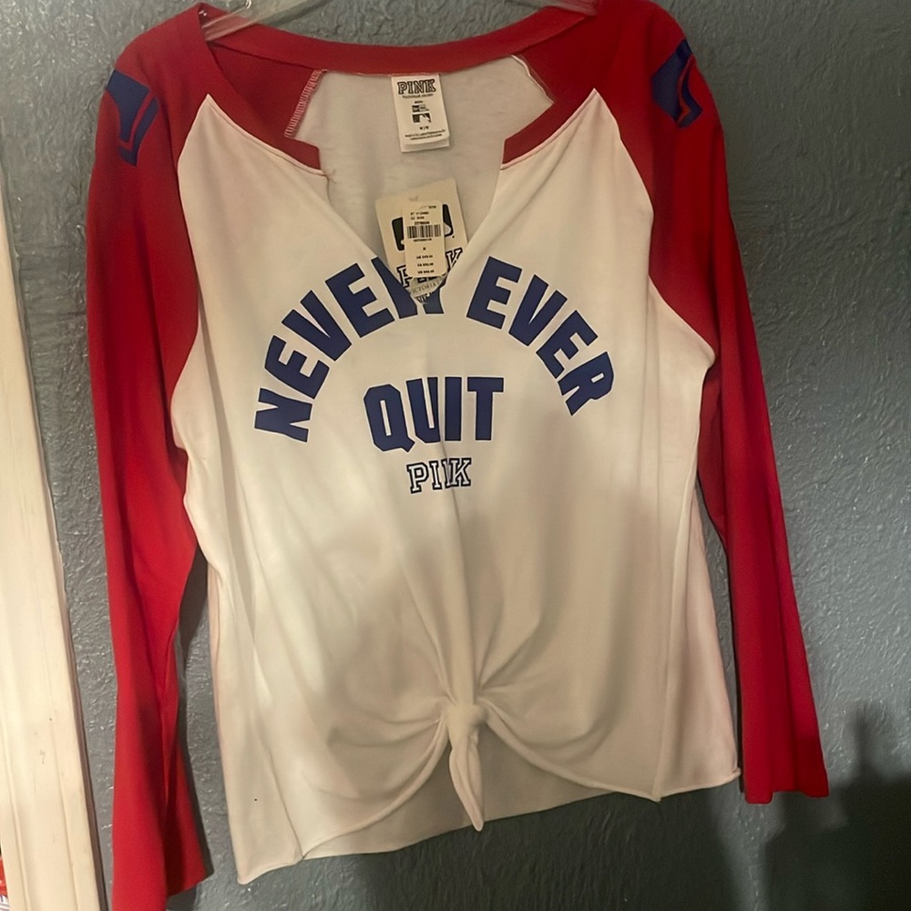 Texas Rangers women's quarter sleeve crop top. Size M